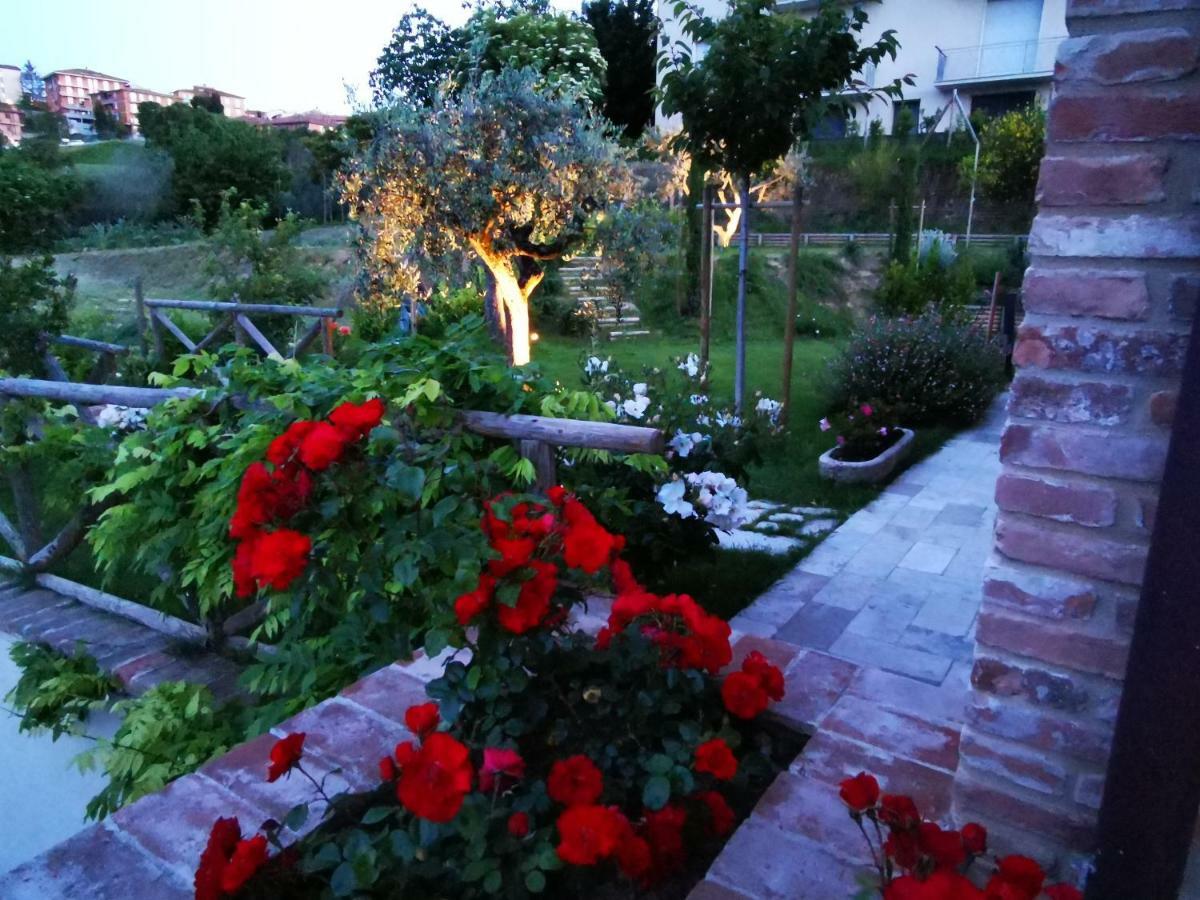 Residenza Al Poggio Degli Ulivi Villa Montepulciano Stazione Eksteriør bilde